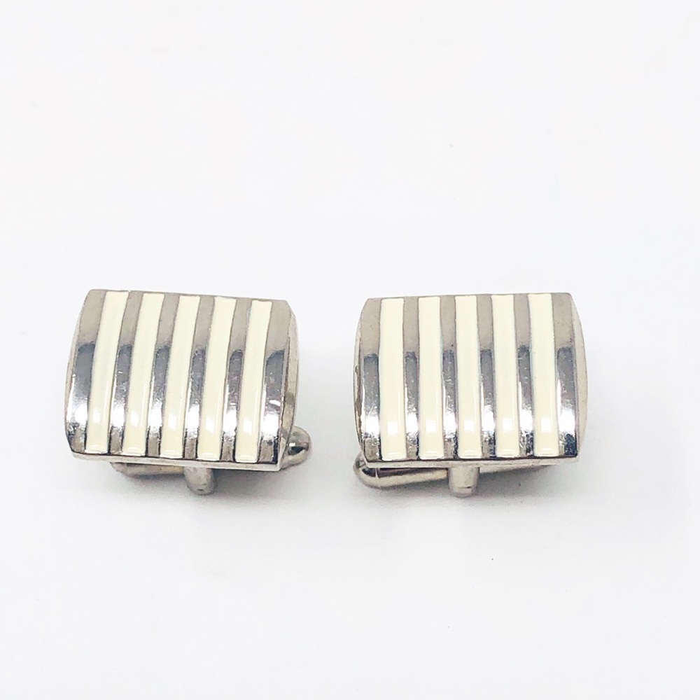EUC CREME & SILVER STRIPED CUFF LINKS